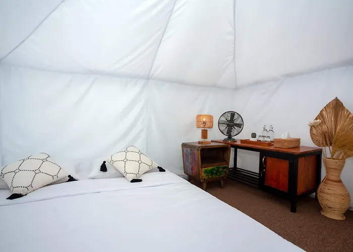 The Dewi Luxury Glamping And Natural Hotspring خيمة فخمة Kintamani