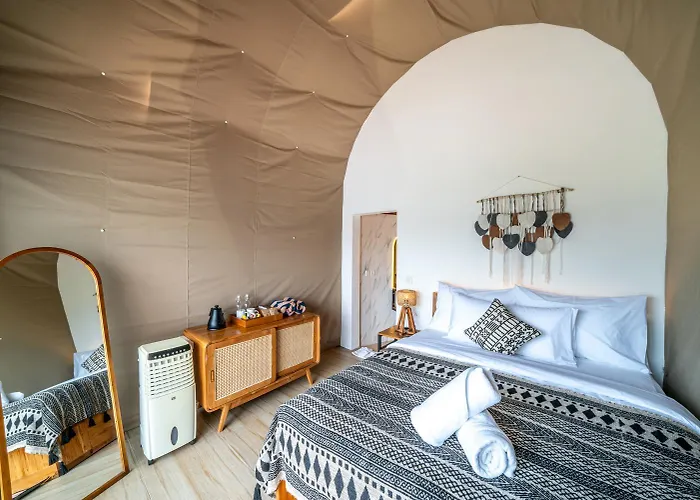 The Dewi Luxury Glamping And Natural Hotspring